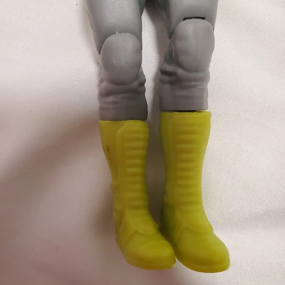 WWE Series #124 REY MYSTERIO 6